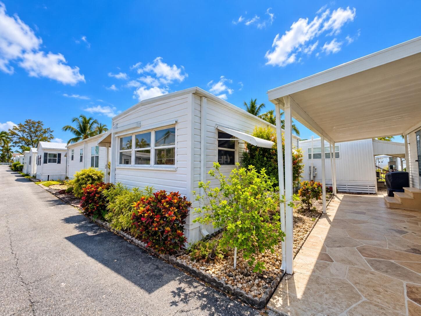 15 HIBISCUS Drive # H, Briny Breezes FL 33435