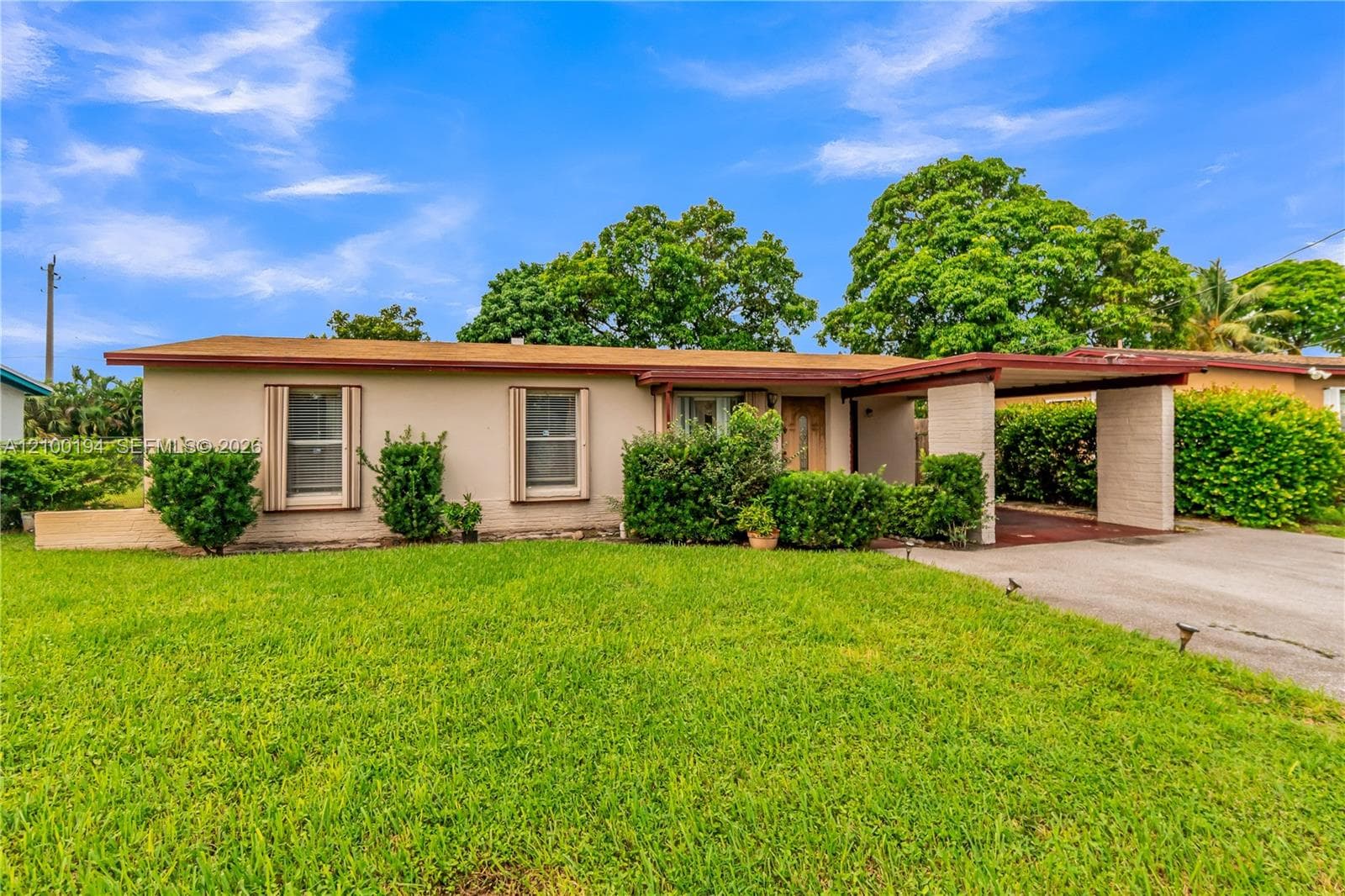 1781 NW 36th Ter, Lauderhill FL 33311