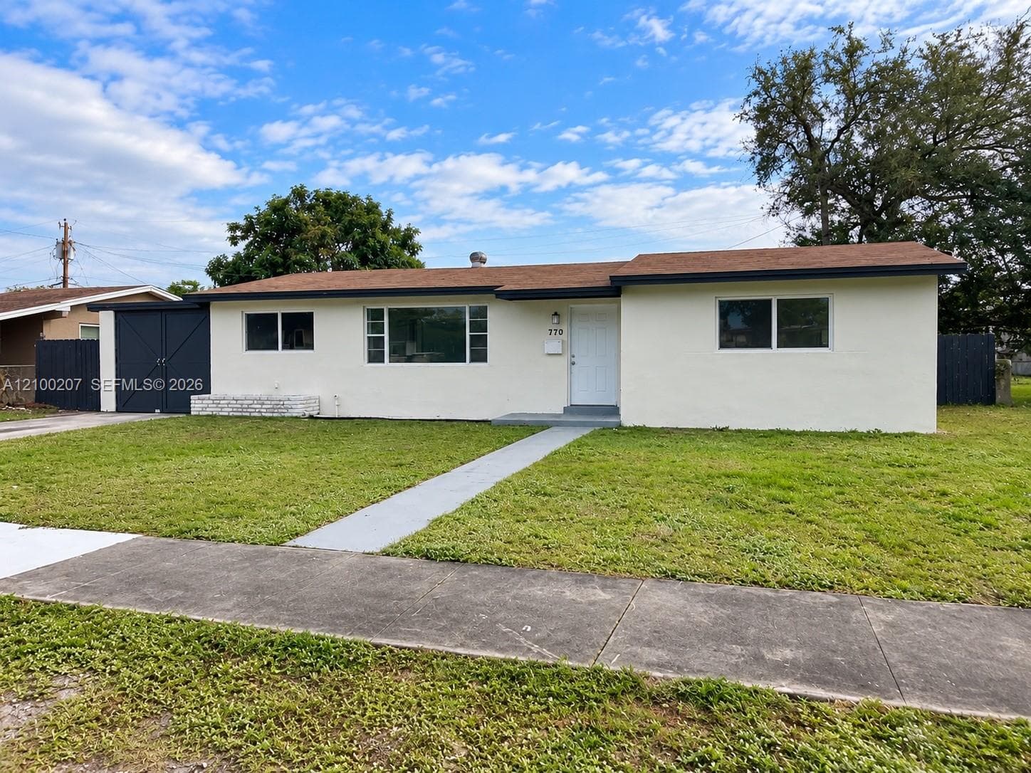 770 NW 179th St, Miami Gardens FL 33169