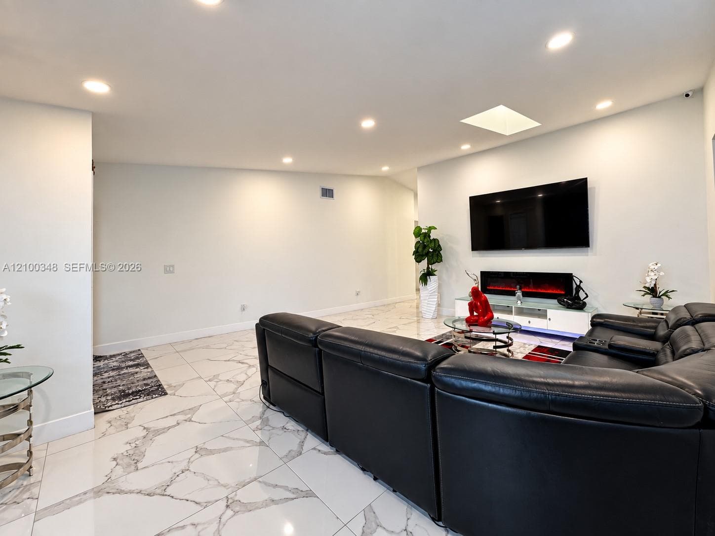 5700 SW 148th Pl, Miami FL 33193