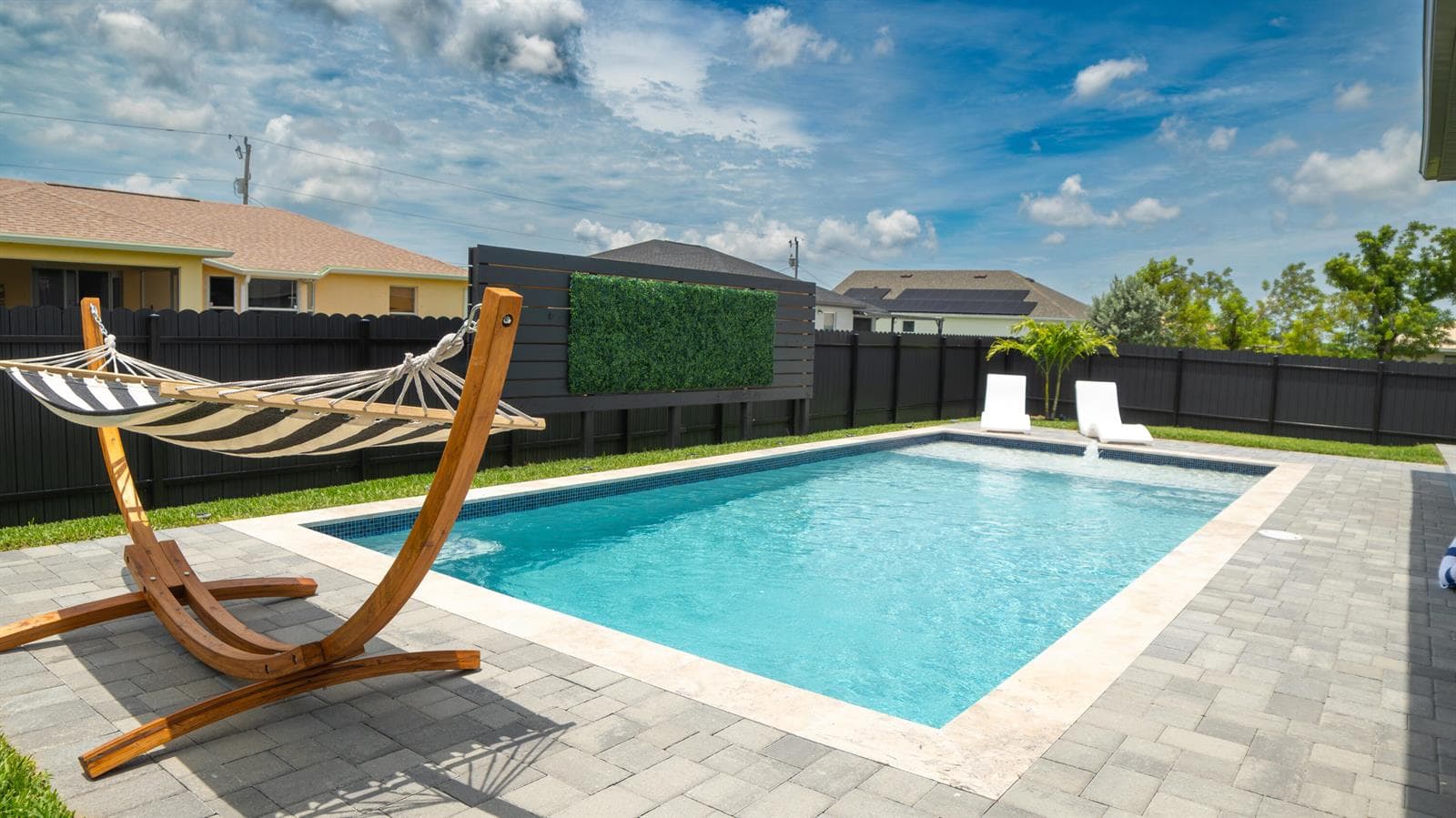 326 NW 21st Terrace, Cape Coral FL 33993