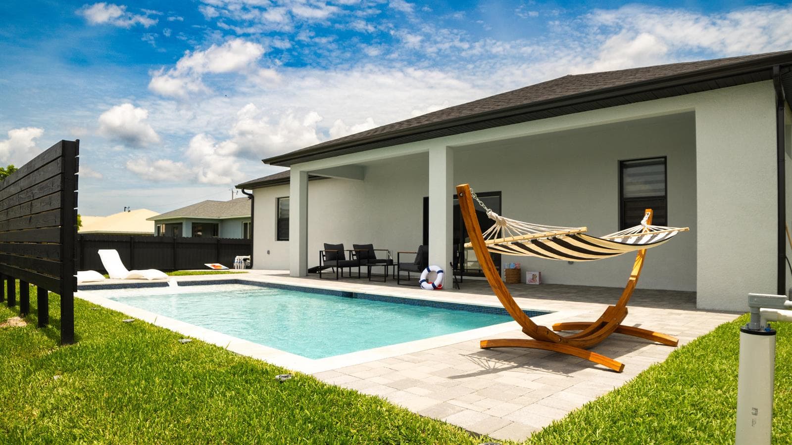 326 NW 21st Terrace, Cape Coral FL 33993
