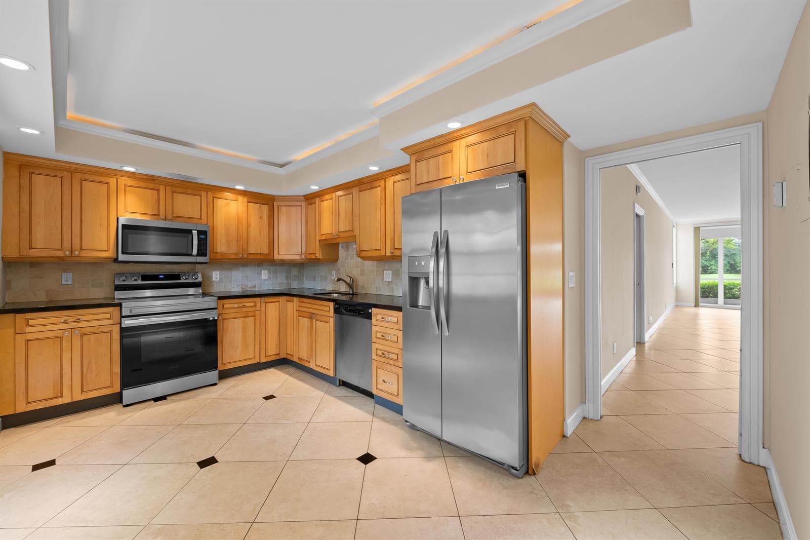 4000 CYPRESS GROVE Way # 103, Pompano Beach FL 33069