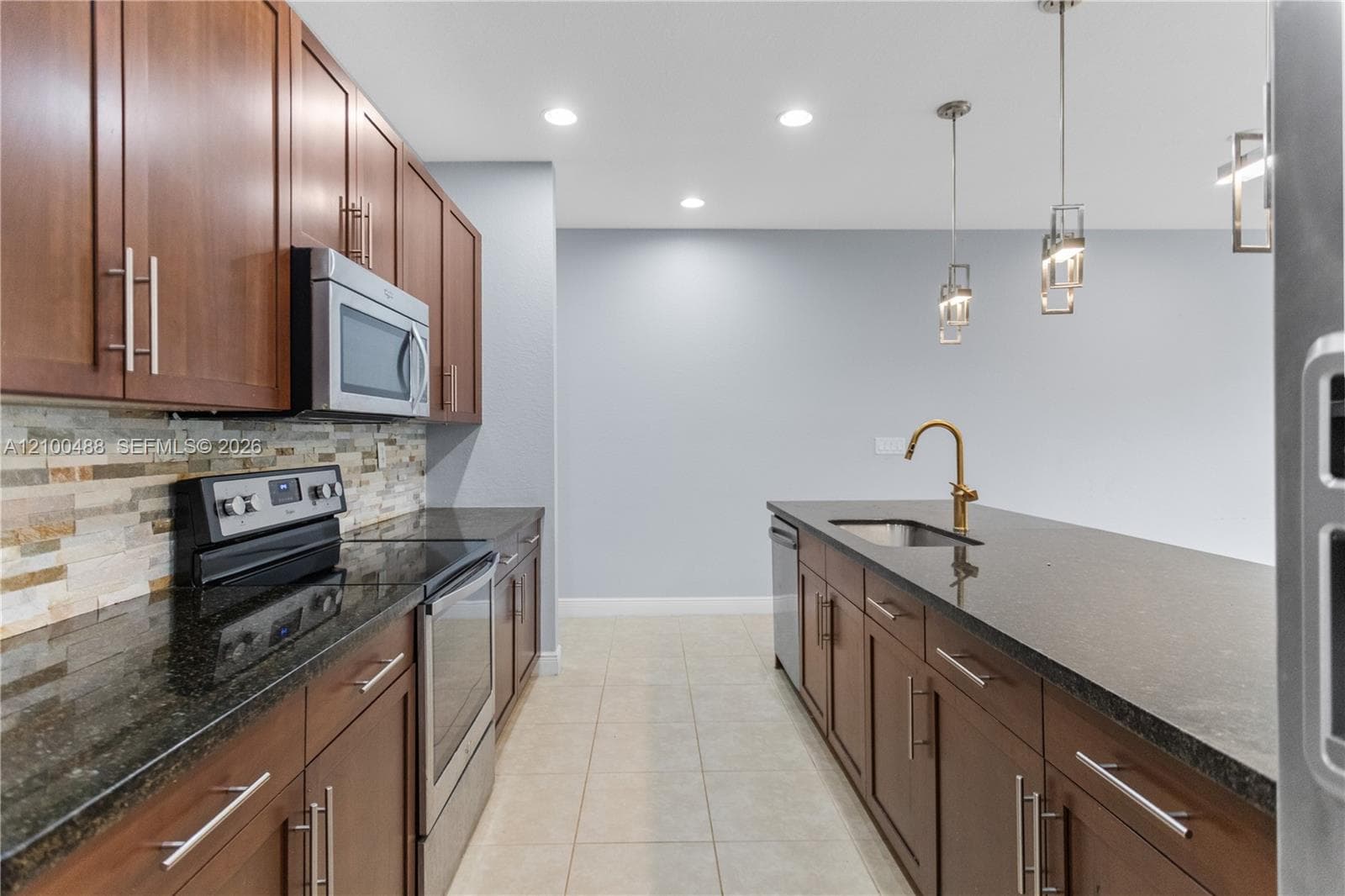 946 SW 147th Ave # 2614, Pembroke Pines FL 33027