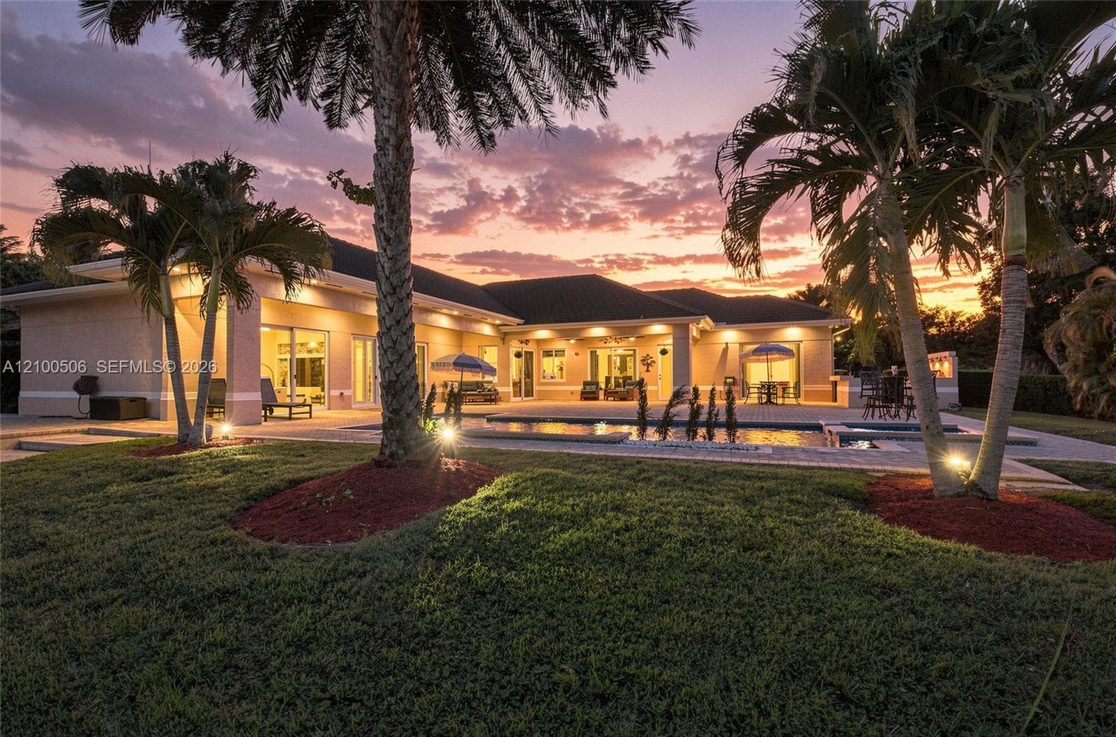 1320 NW 118th Ave, Plantation FL 33323