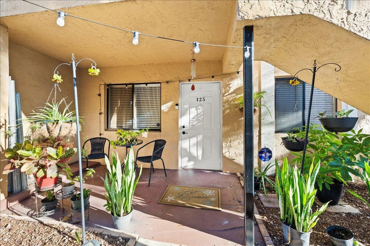 6041 10th Avenue N # 125, FL 33463