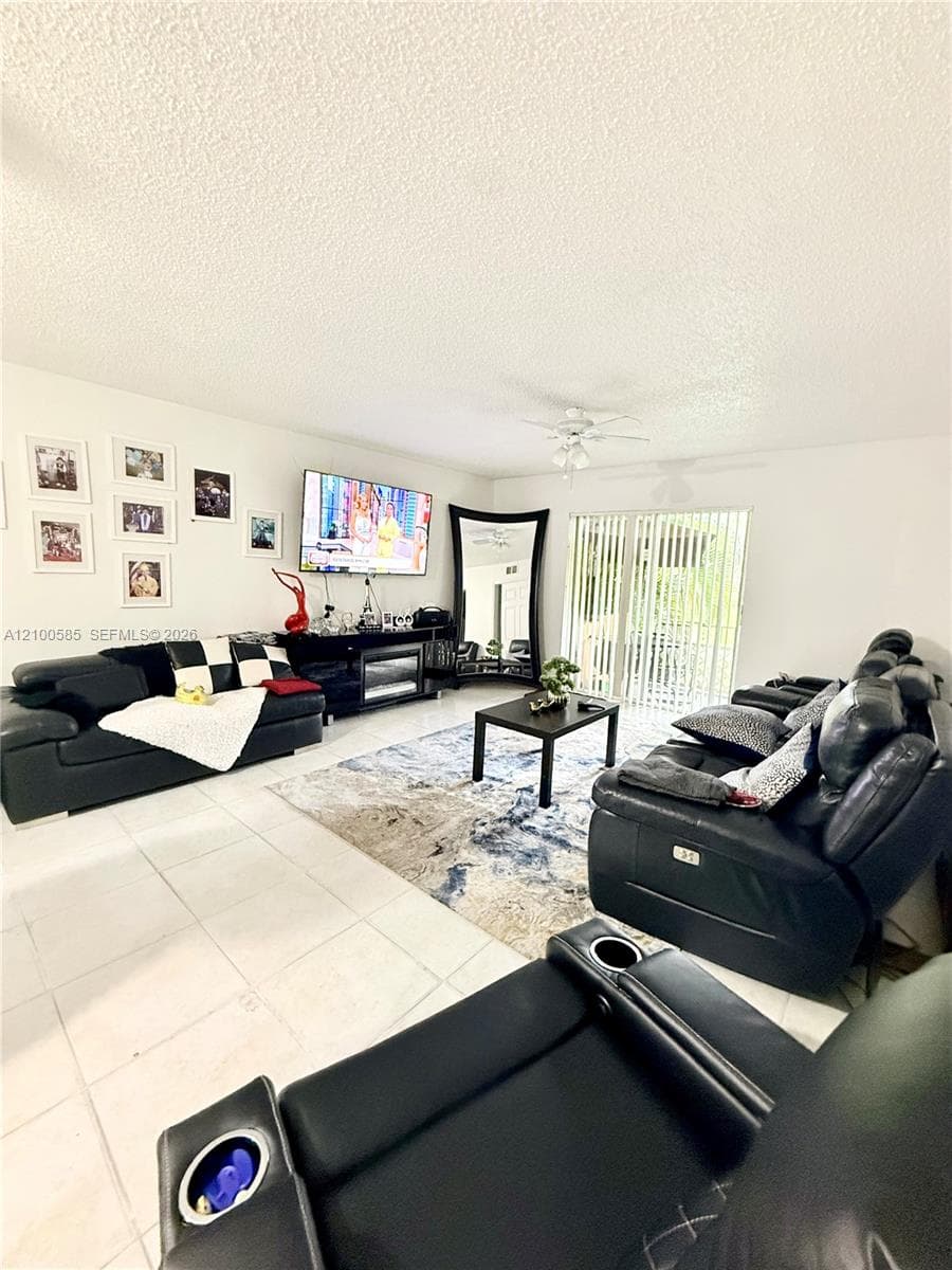 17901 NW 68th Ave # T101, Hialeah FL 33015