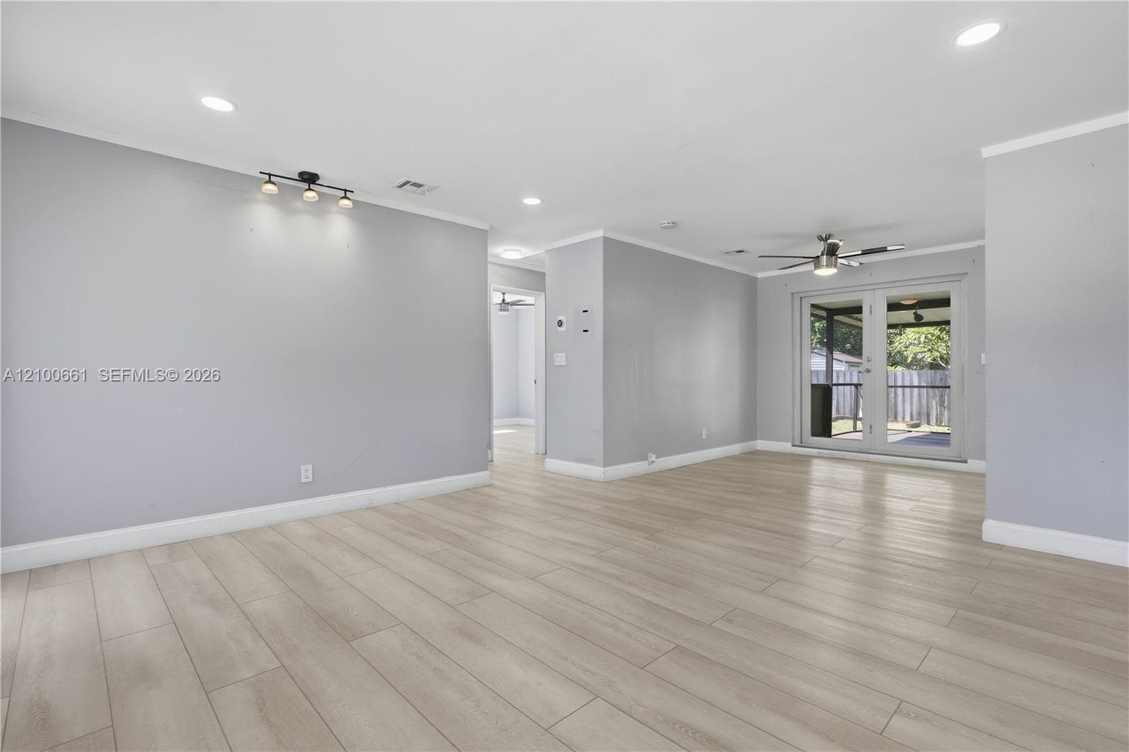 1324 N 24th Ave, Hollywood FL 33020