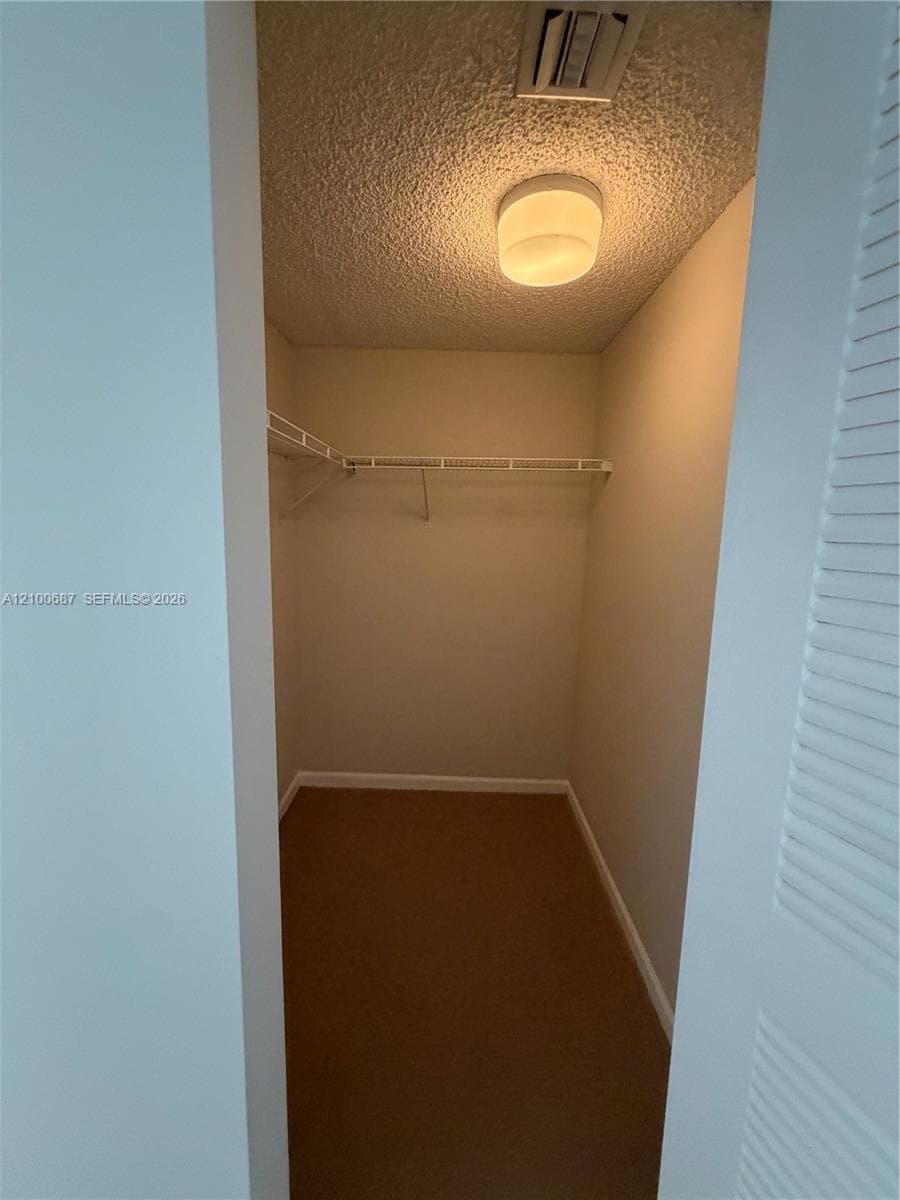 185 SE 14th Ter # 2512, Miami FL 33131