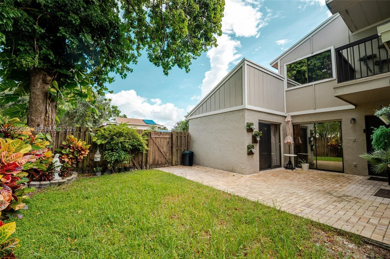 13298 NW 6th Ct, Plantation FL 33325