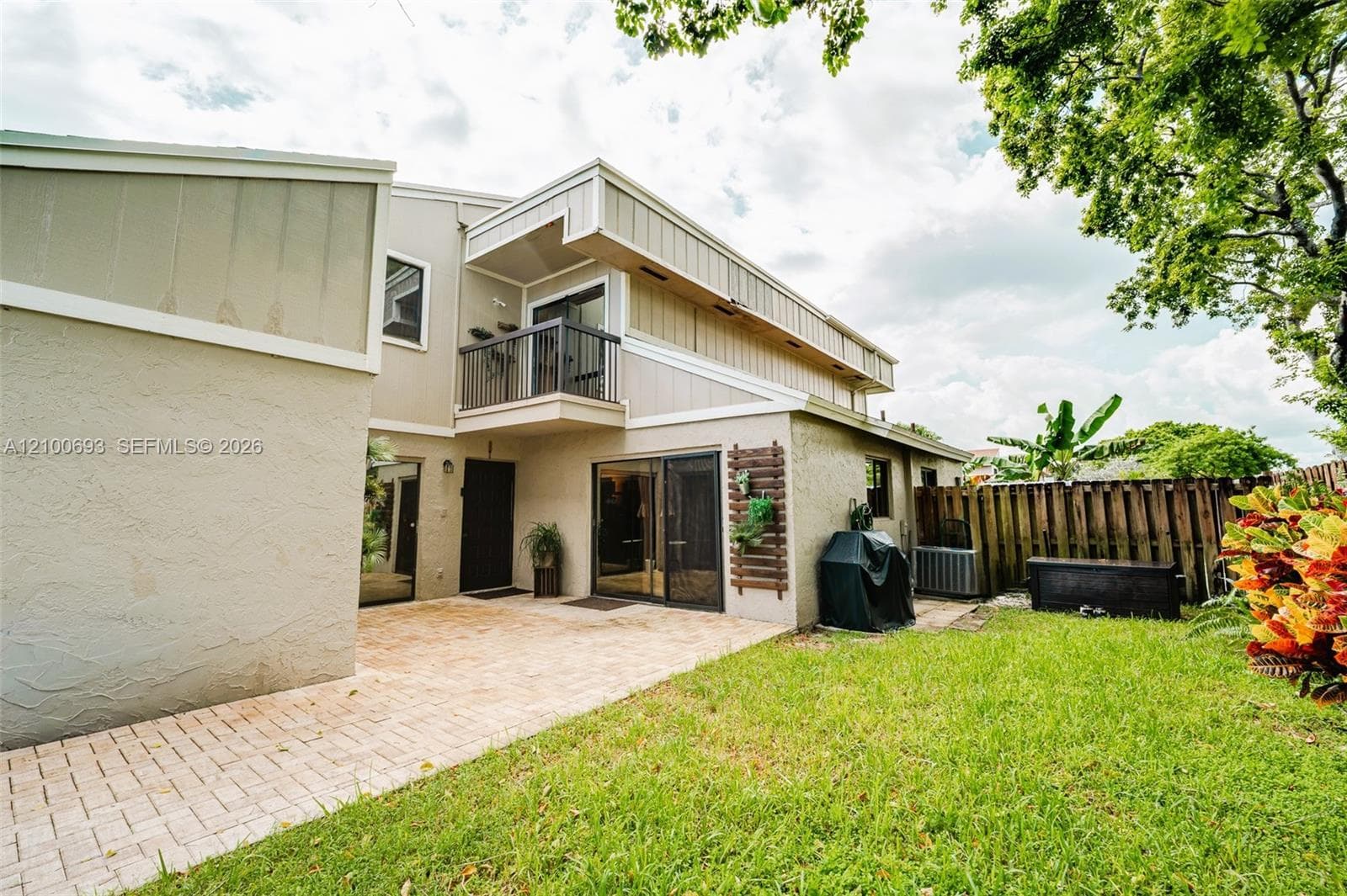 13298 NW 6th Ct, Plantation FL 33325