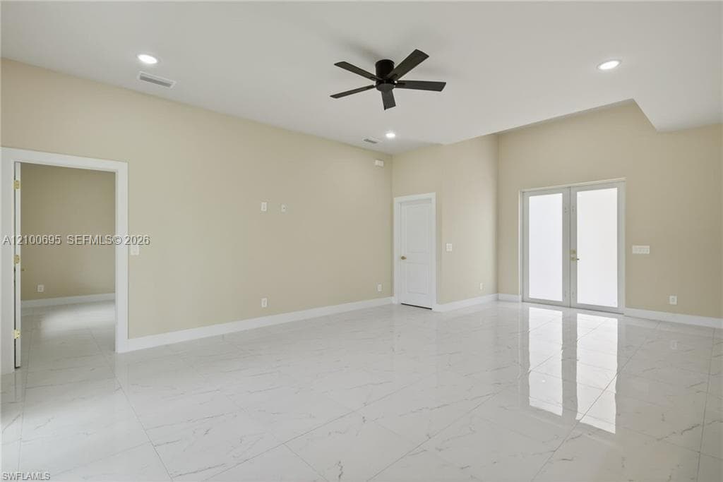 937 E ASTHER ST, Lehigh Acres FL 33974