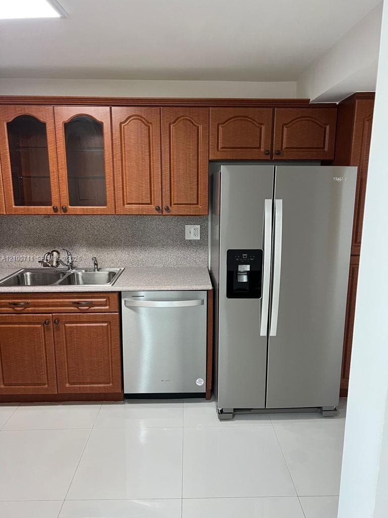20850 San Simeon Way # 5, Miami FL 33179