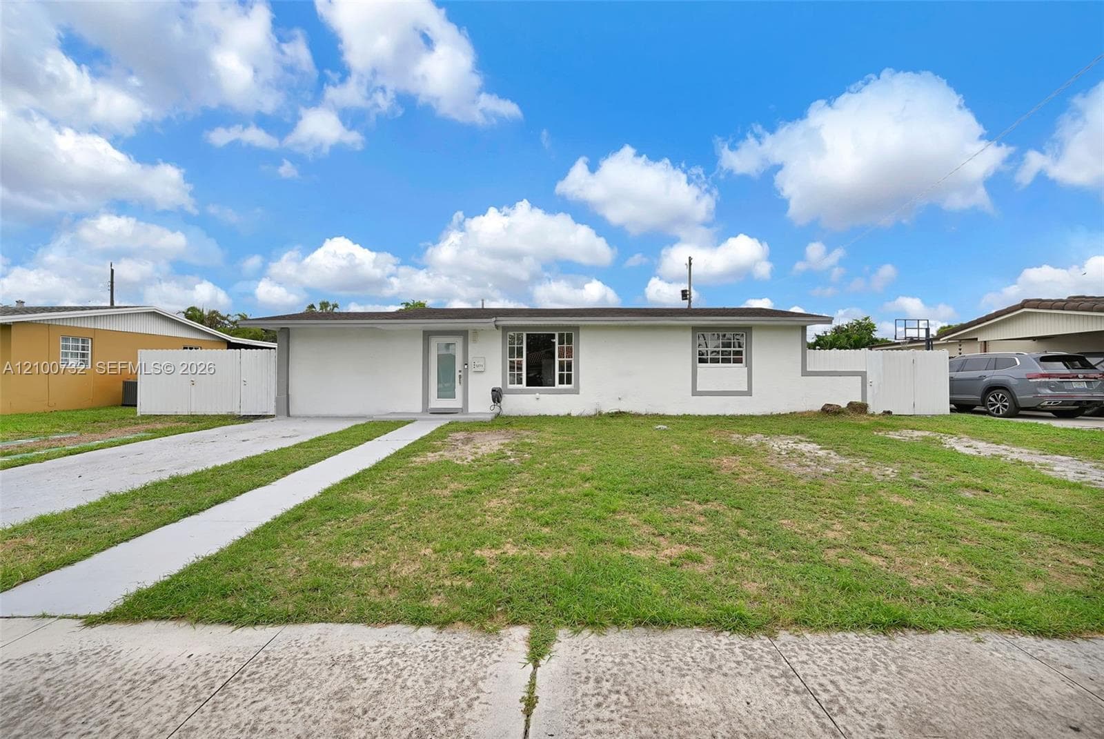 1271 W 79th St, Hialeah FL 33014