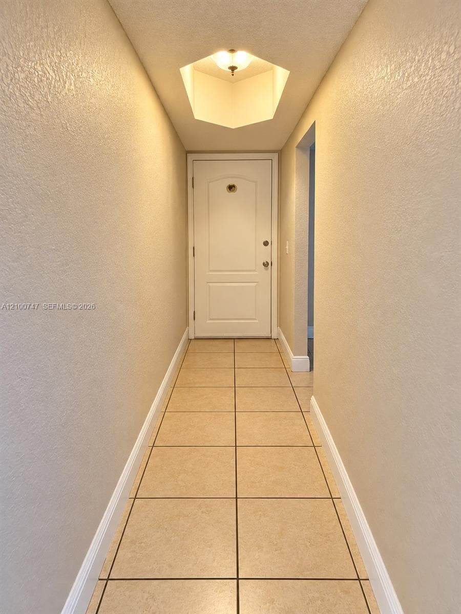 2832 Fillmore St # 21, Hollywood FL 33020