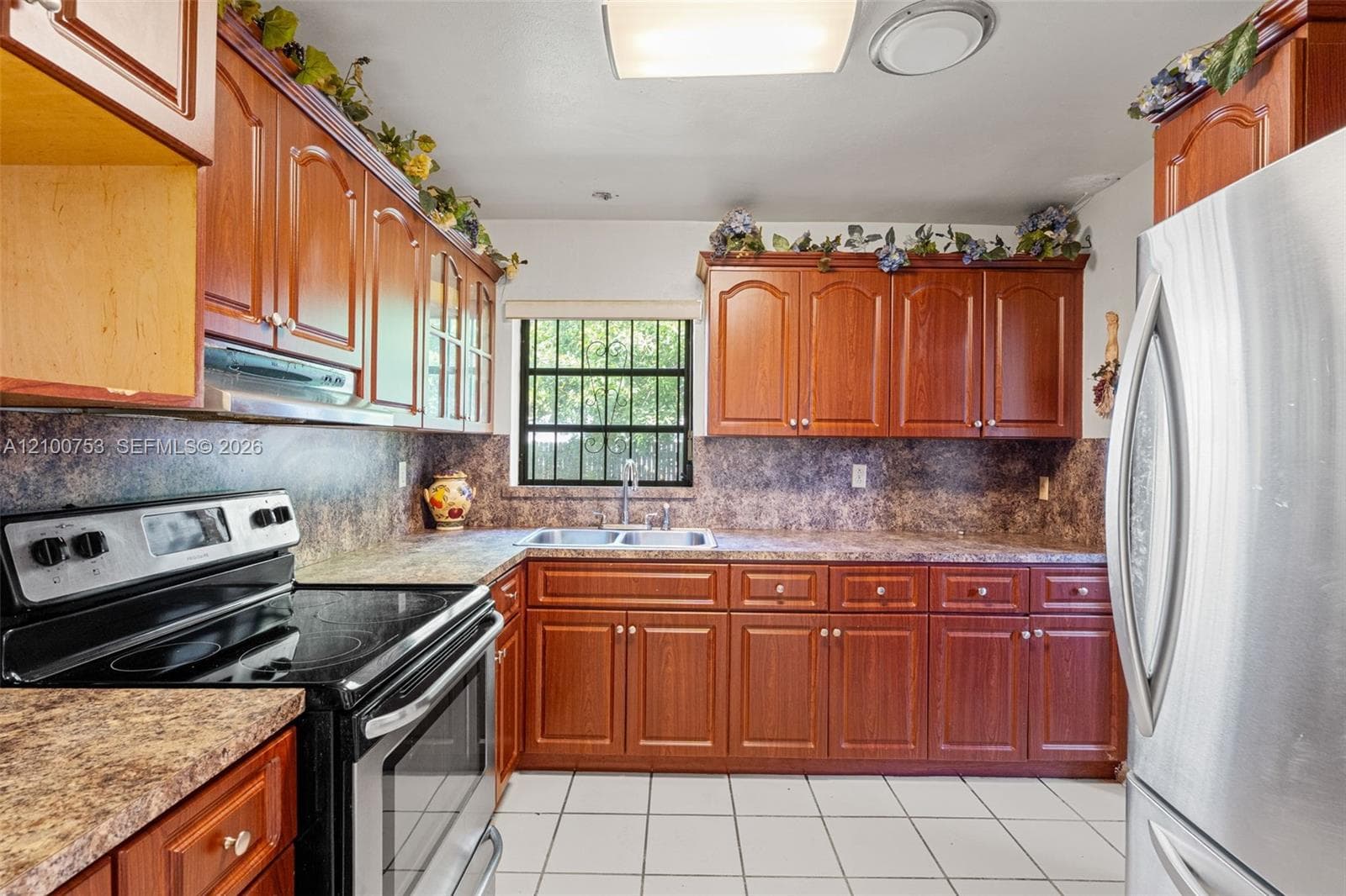 17500 NW 11 Ave, Miami Gardens FL 33169