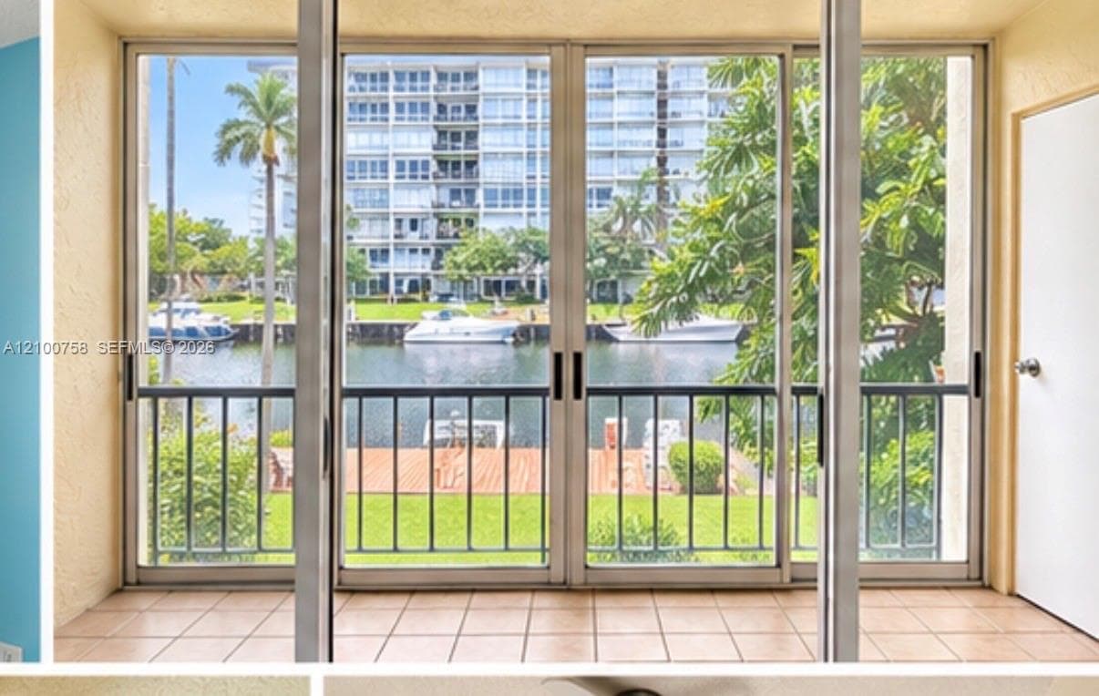 777 S Federal Hwy # 206F, Pompano Beach FL 33062