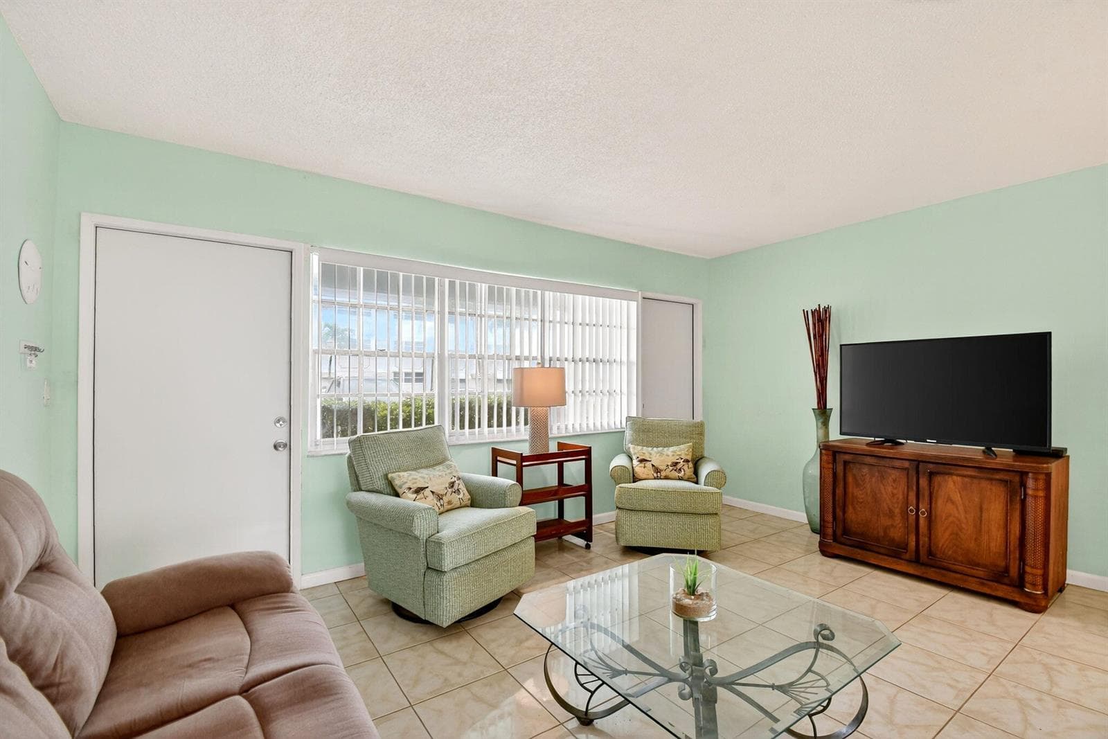 5203 NE 24th Terrace # B105, Fort Lauderdale FL 33308
