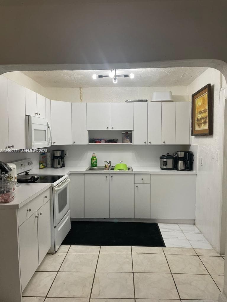 1137 NW 58th Ter, Miami FL 33127