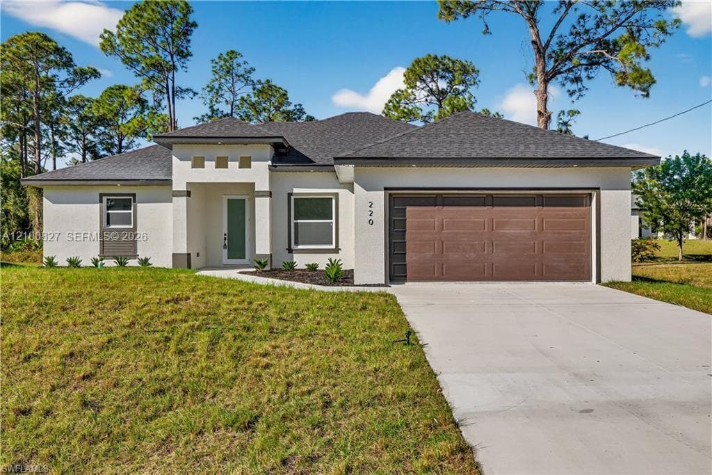 820 S DUDLEY AVE, Lehigh Acres FL 33974