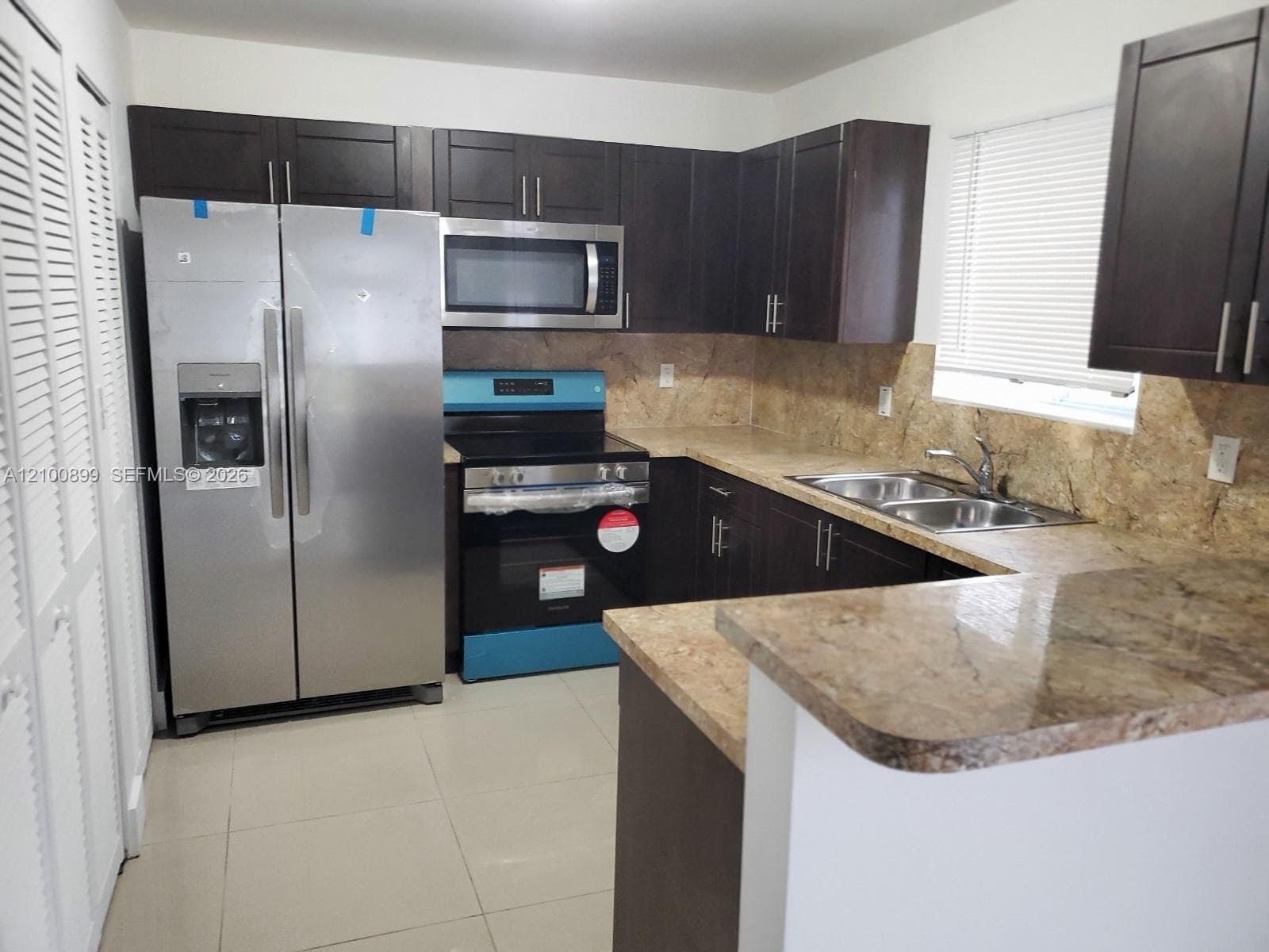 1212 NW 71st St, Miami FL 33147