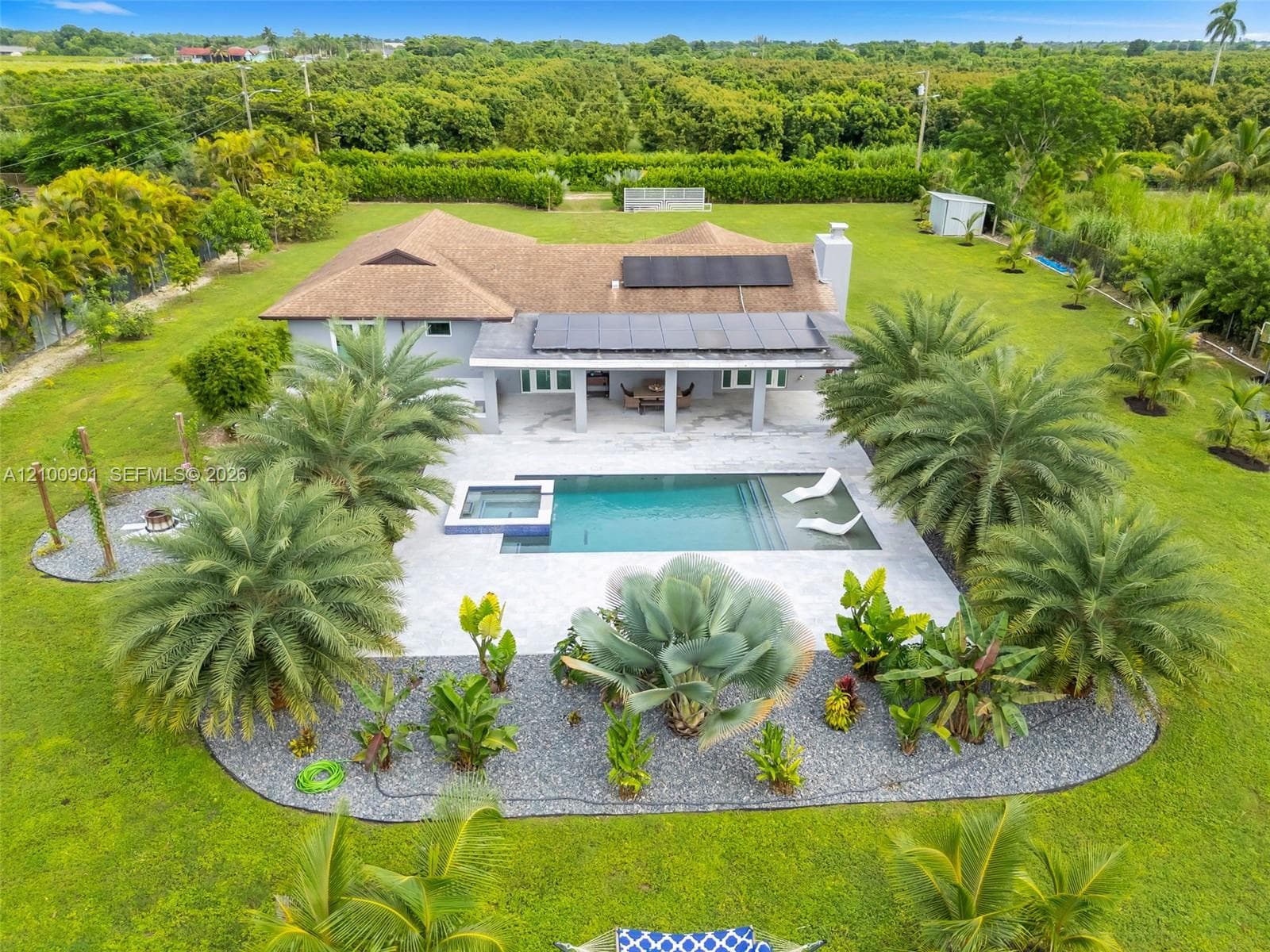 19610 SW 332nd St, Homestead FL 33034