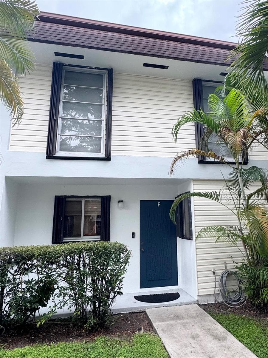 3321 Farragut Street # 7F, Hollywood FL 33021