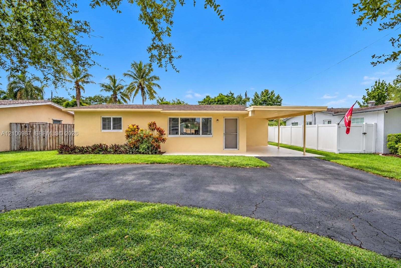 5031 SW 94th Ter, Cooper City FL 33328