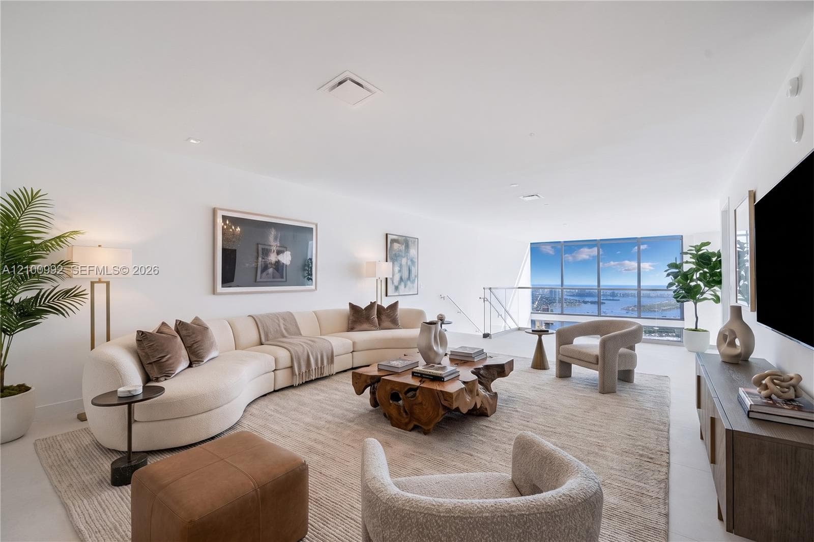 1400 Biscayne Boulevard, Miami FL 33132