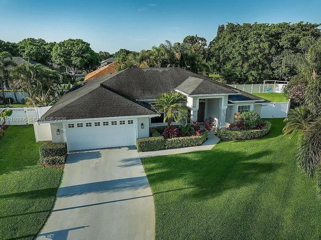 4065 9th Pl, Vero Beach FL 32960