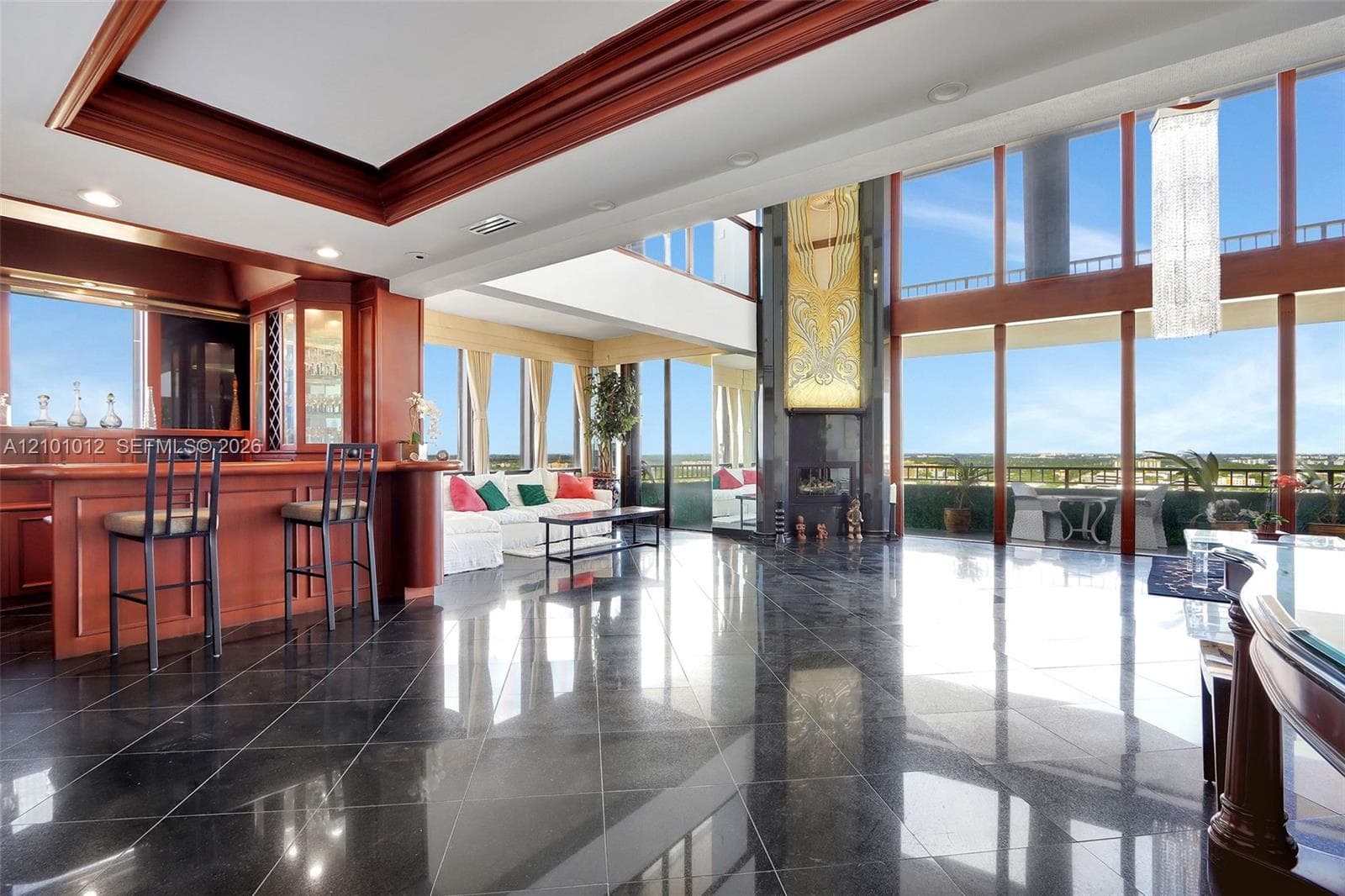 11113 Biscayne Blvd, Miami FL 33181