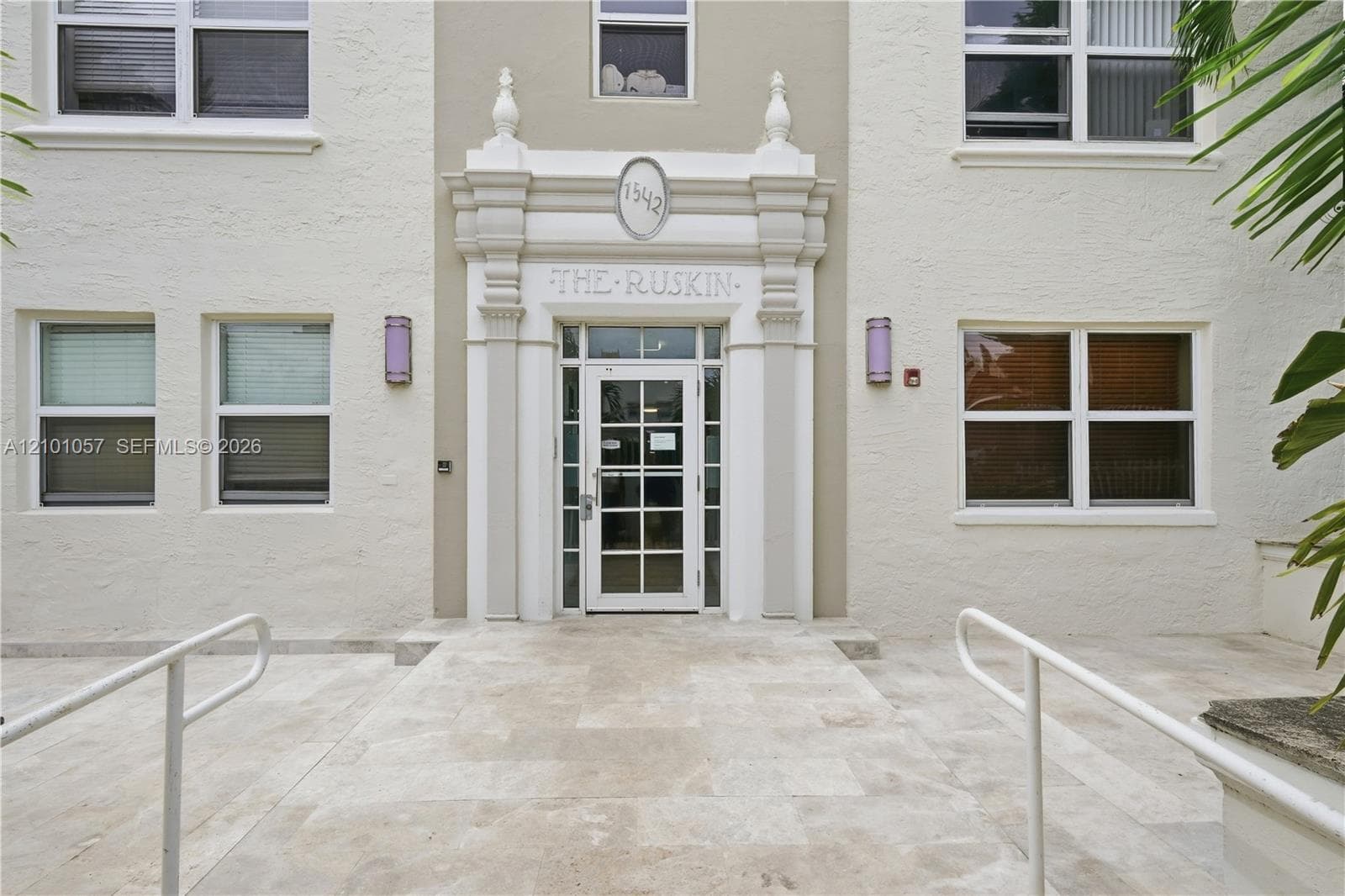 1542 Drexel Ave # 301, Miami Beach FL 33139