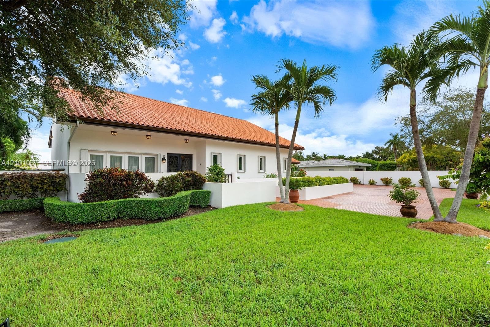 11925 SW 43rd St, Miami FL 33175