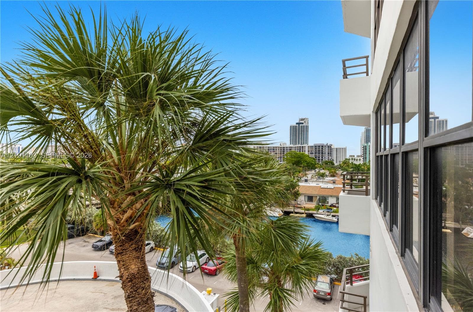 2500 PARKVIEW DR # 507, Hallandale Beach FL 33009