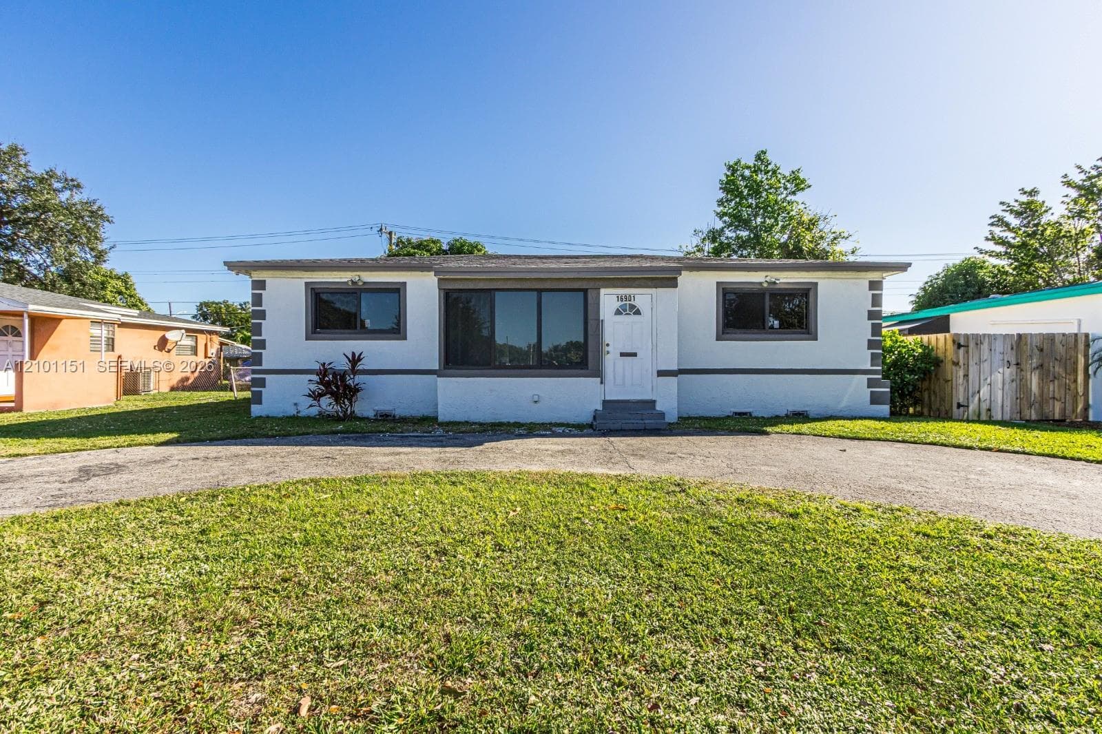 16901 NE 6th Ave, North Miami Beach FL 33162