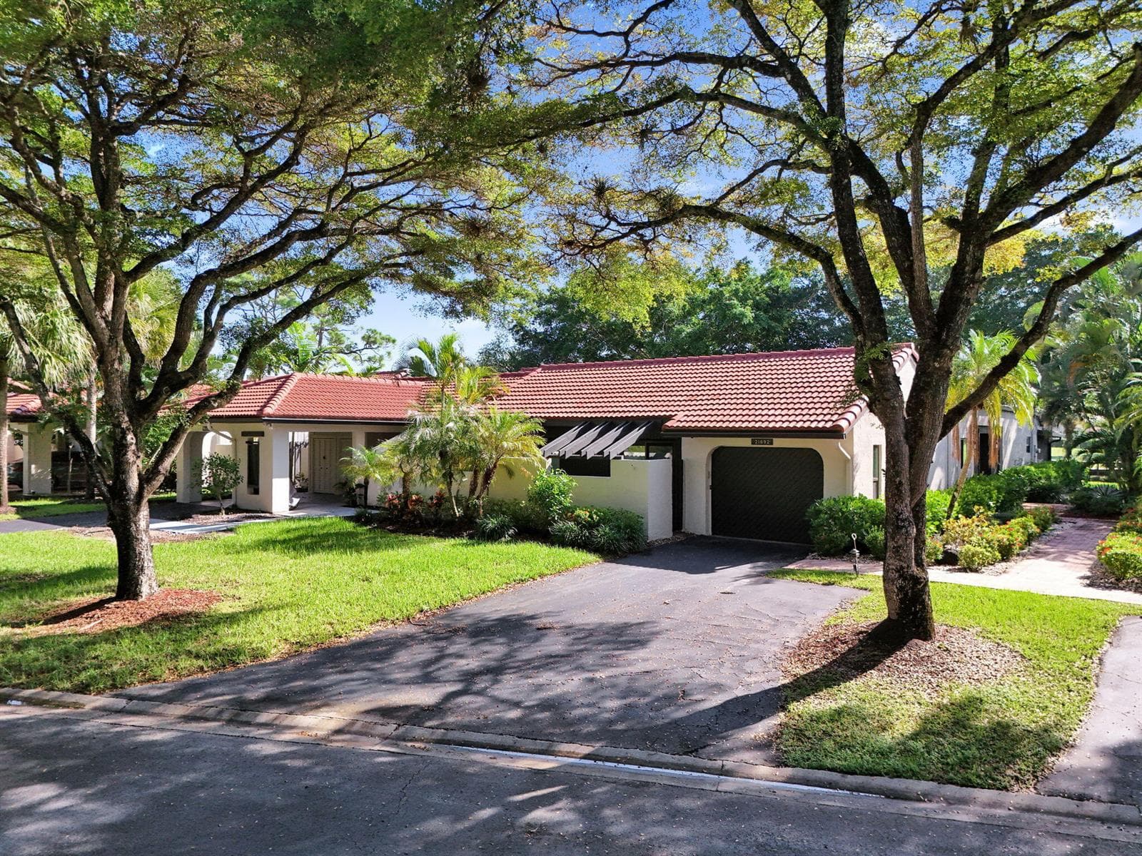 21692 TALL PALM Circle # B, Boca Raton FL 33433