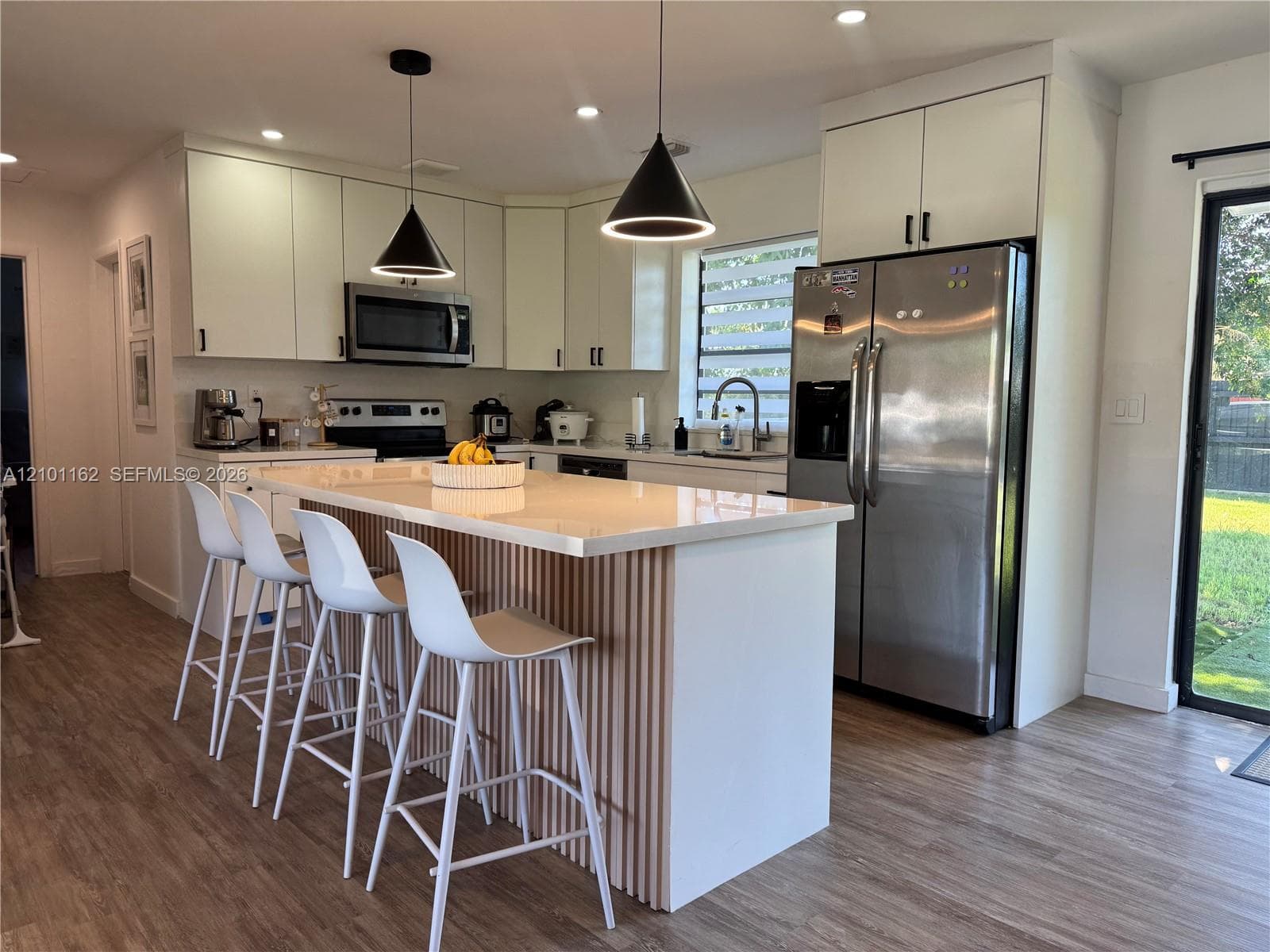 9840 SW 166th St, Miami FL 33157