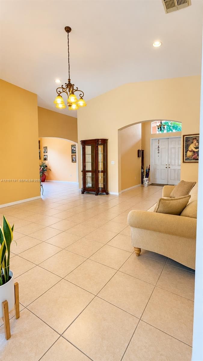 16125 SW 62nd Ter, Miami FL 33193