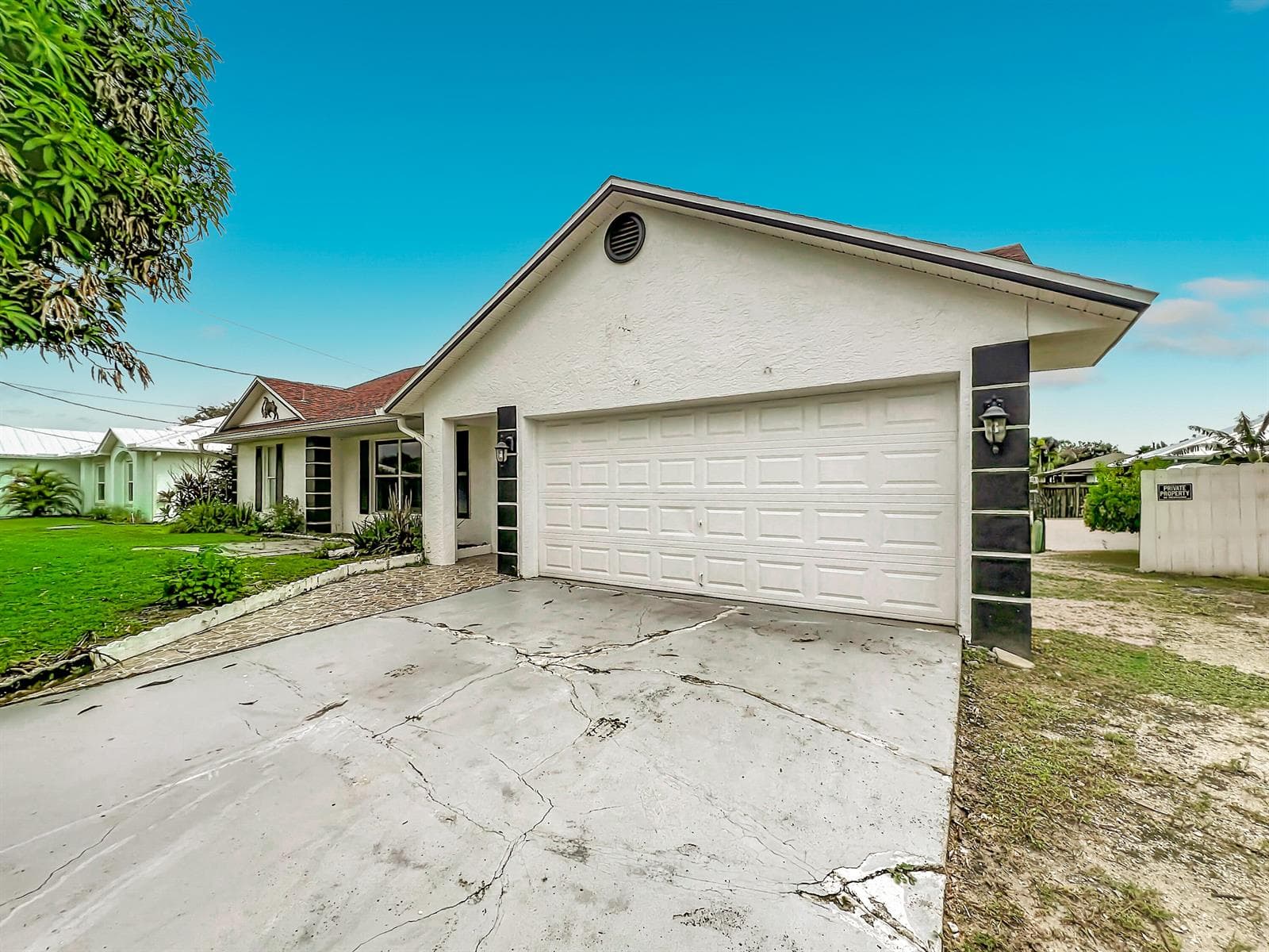2281 SW Grosspoint Street, Port St. Lucie FL 34953