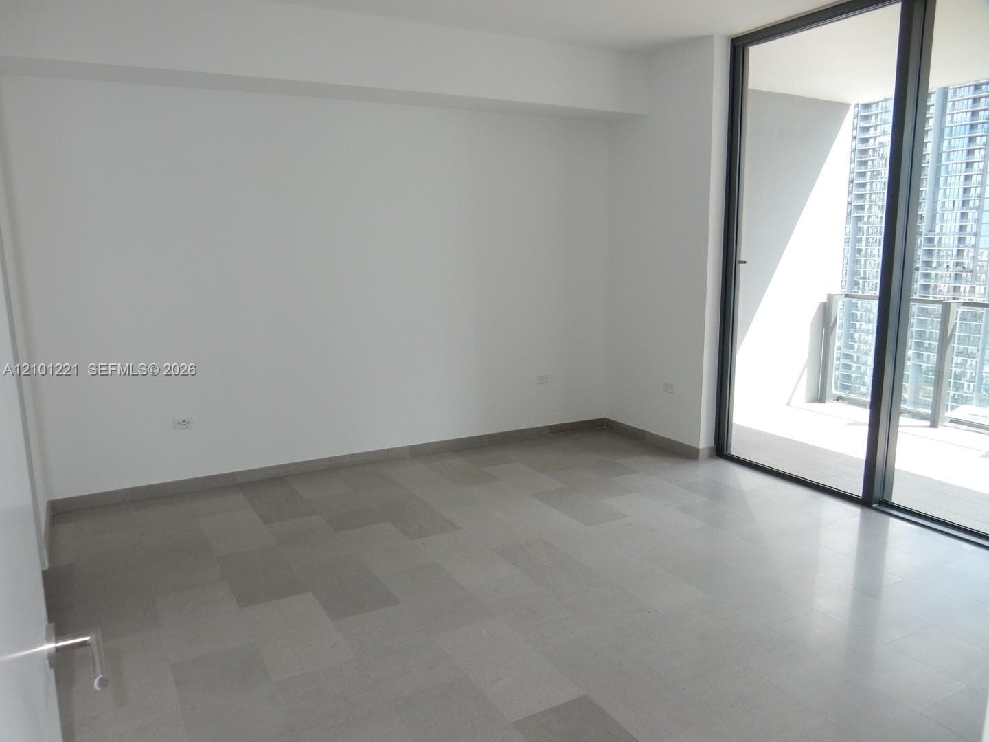 88 SW 7th St # 2703, Miami FL 33130