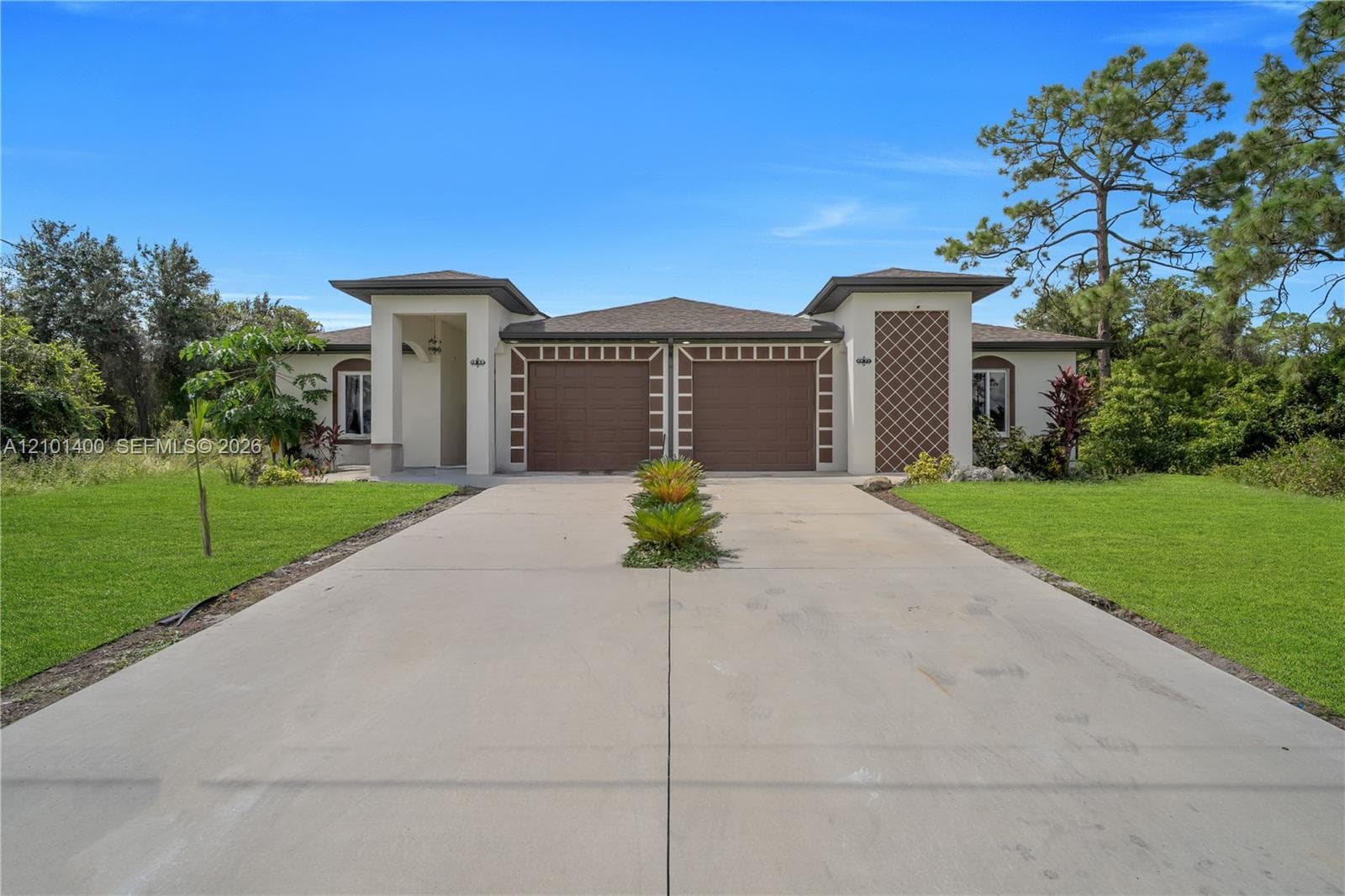 4869 28TH ST SW, Lehigh Acres FL 33973