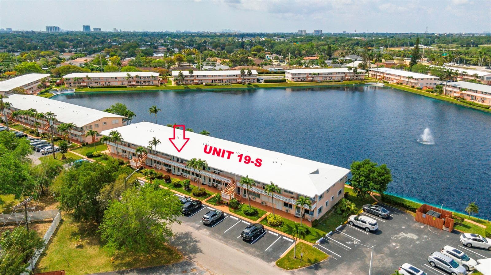 900 SW 10th Terrace # 19S, Hallandale Beach FL 33009