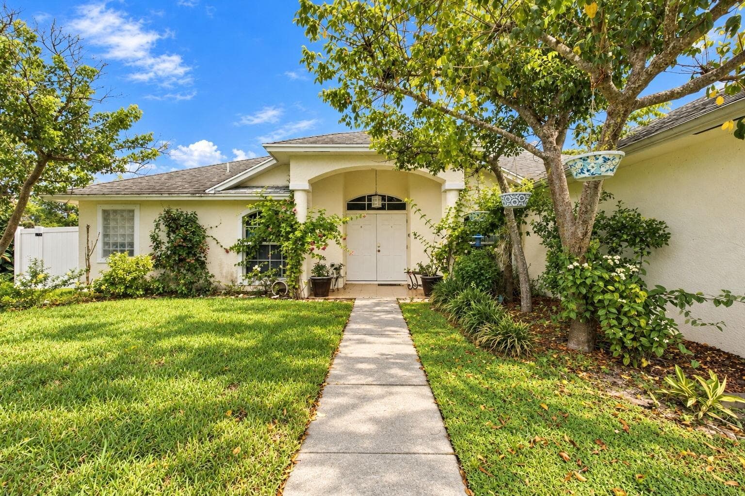 2082 SW JUDITH Lane, Port St. Lucie FL 34953