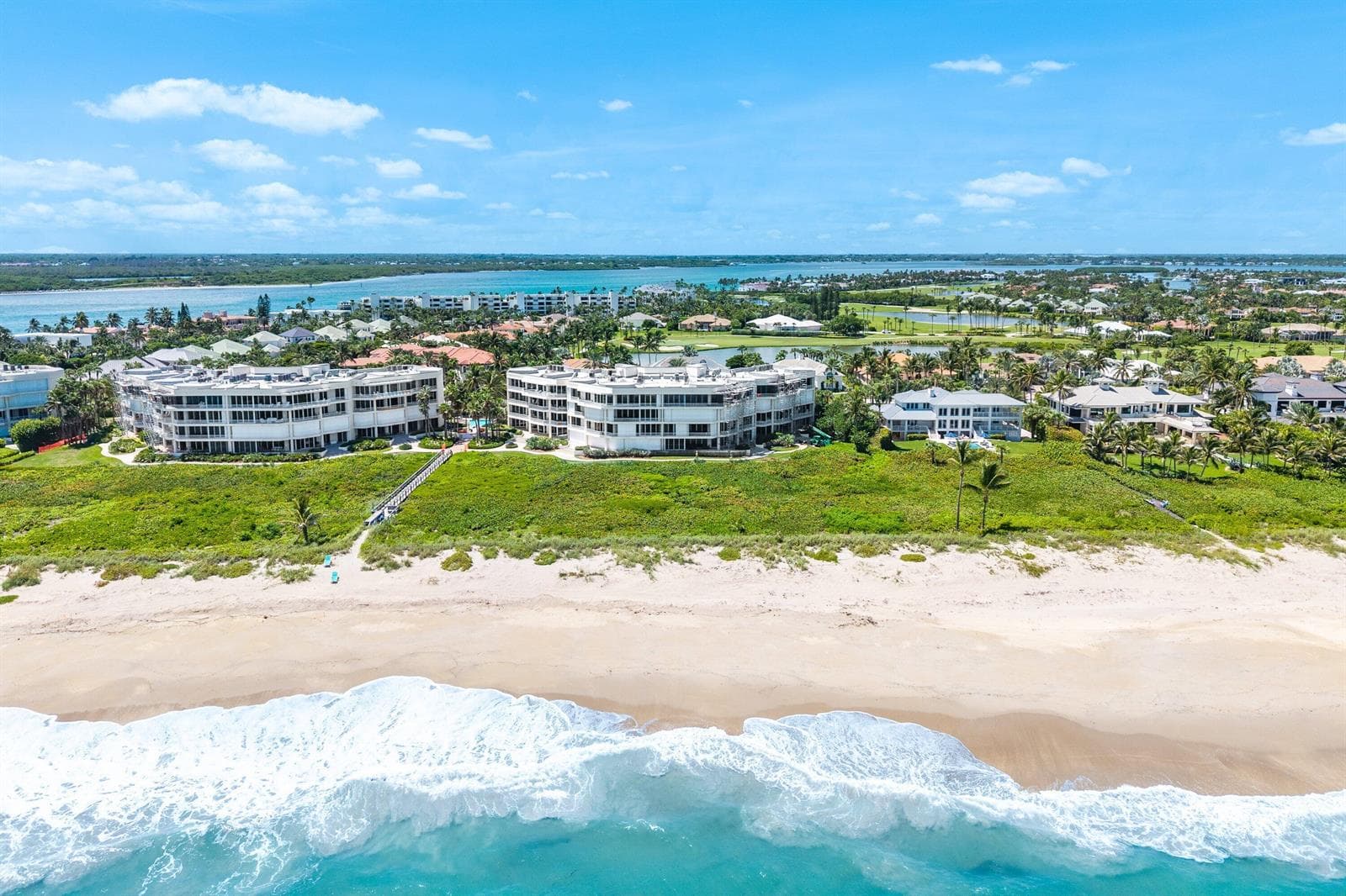 2920 SE DUNE Drive # 230, Hutchinson Island FL 34996