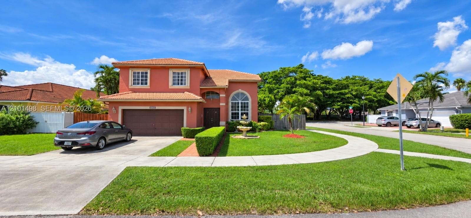 9010 SW 166th Pl, Miami FL 33196
