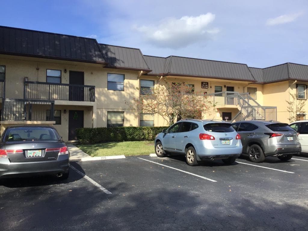 9157 NW 1ST Court # 203, Pembroke Pines FL 33024