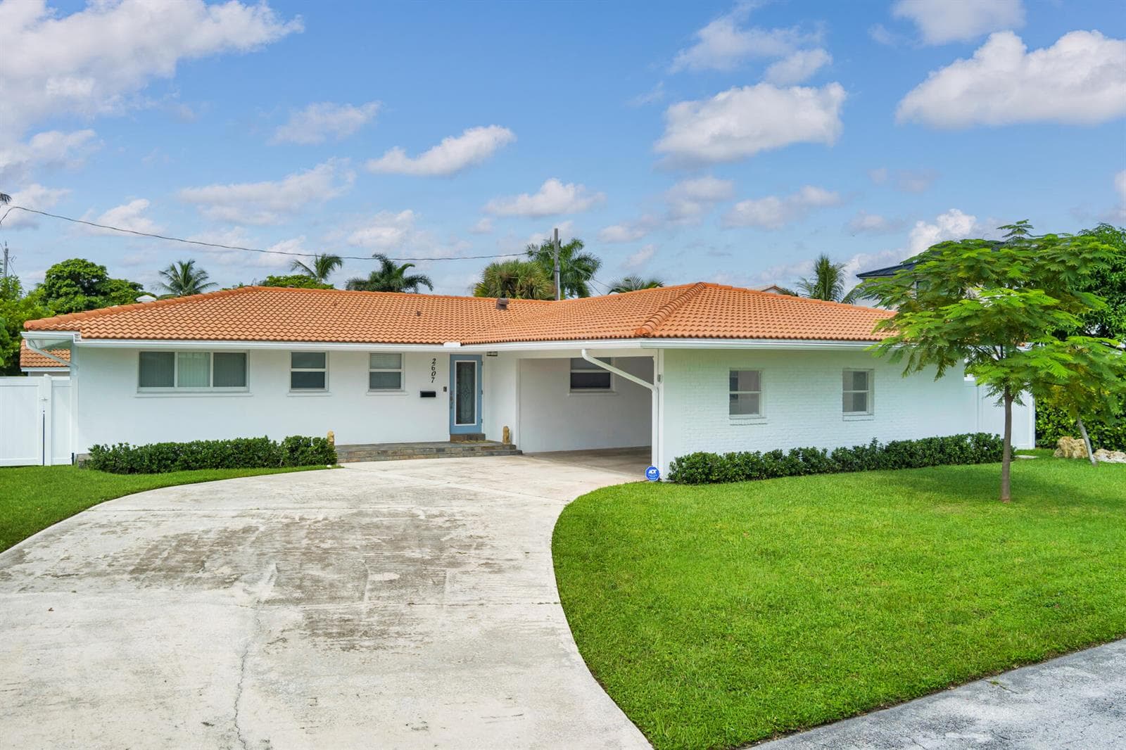 2607 COLGATE Lane, FL 33460
