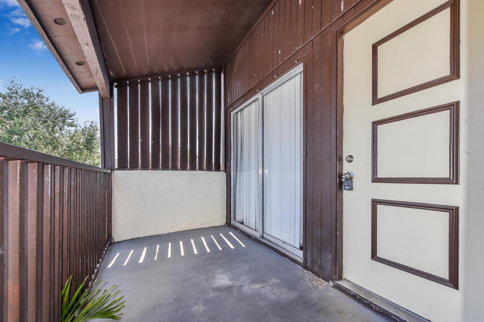 5284 Bosque Lane # 52, West Palm Beach FL 33415
