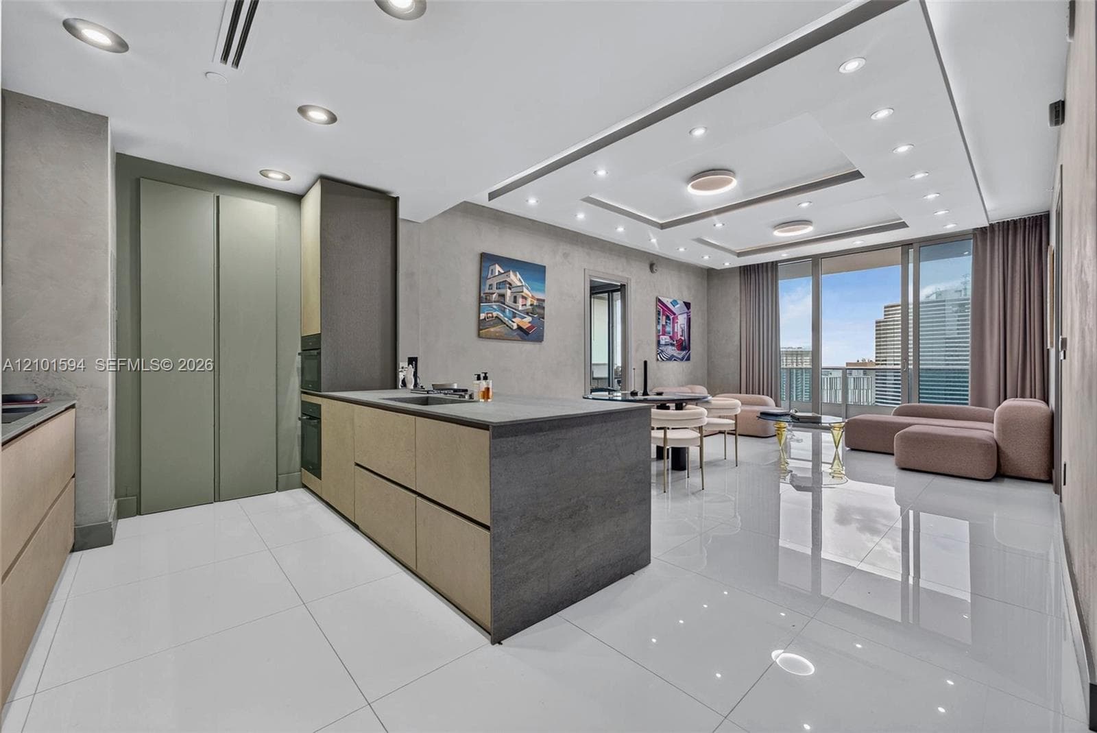 200 Biscayne Boulevard Way # 5010, Miami FL 33131