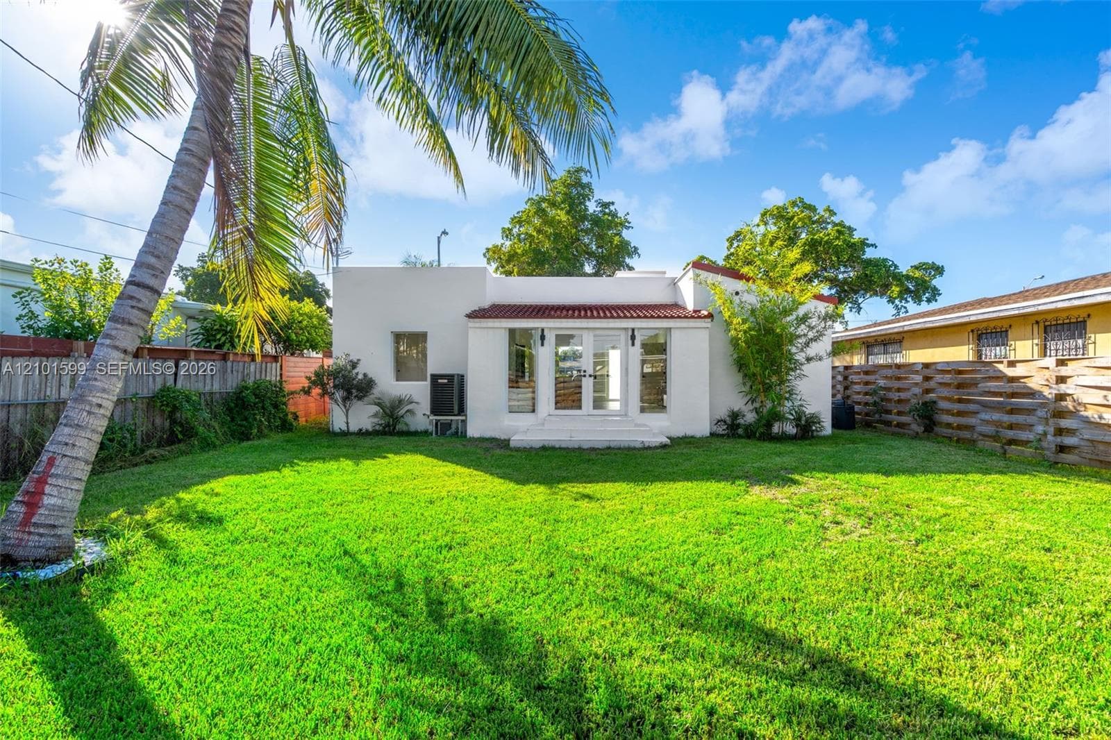 1371 71st St, Miami Beach FL 33141